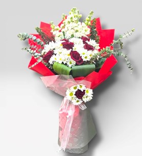 kırmızı gül buketi, şebboy aranjmanı, karaman çiçek siparişi